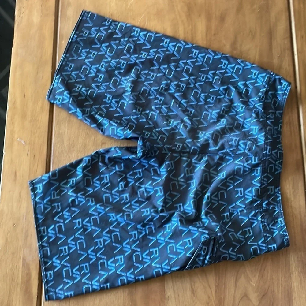 Rvca Board Shorts Size 31